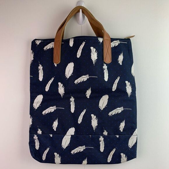 Herschel supply co Navy Canvas feathers print with brown leather handle tote bag - Picture 2 of 9
